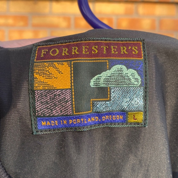 Forrester’s Pullover Windbreaker L - Picture 3 of 3